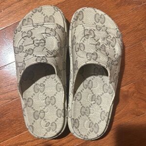 Gucci Beige Monogram Sandals